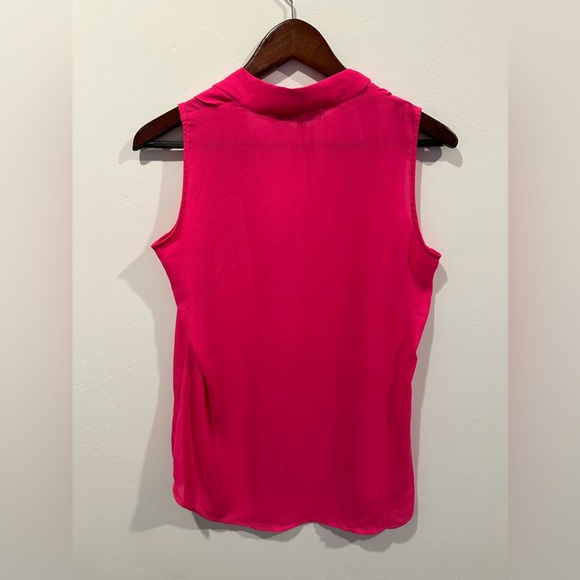 Hot pink tank top - Picture 2 of 3